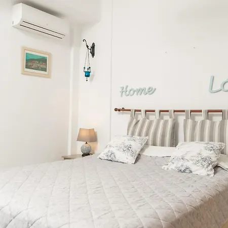 Xenios Zeus Отель 2*