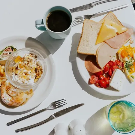 Отель Xenios Zeus 2*