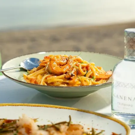 Xenios Zeus Отель