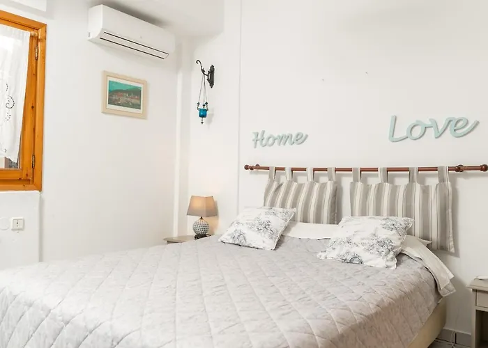 Xenios Zeus Hotel 2*